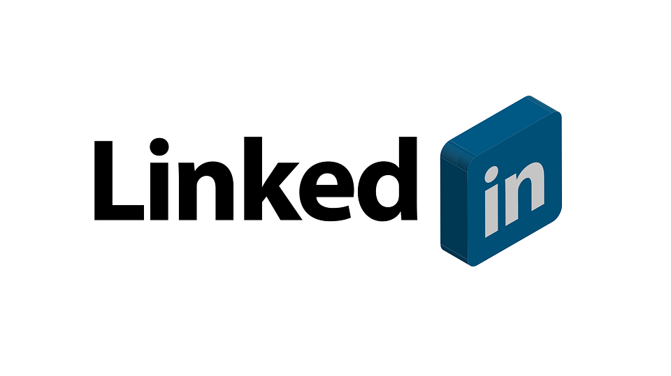 diamonddog linked-in-2668687_960_720 Harnessing the Benefits of a LinkedIn Company Page 